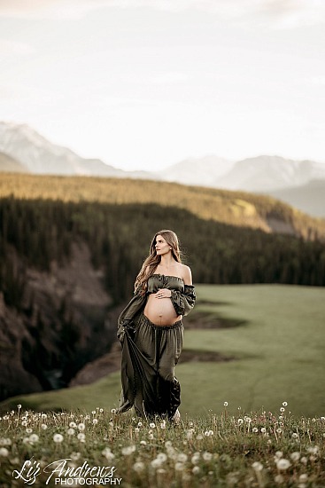 Maternity Session - Outdoors