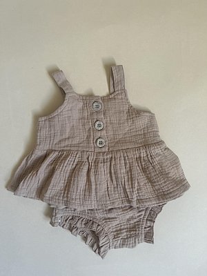 Outfit BG14 - size 12m (a small 12m)